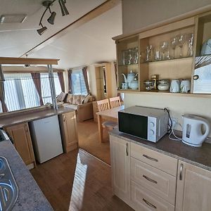 Park Home At Lyons Winkups Holiday Park N.Wales